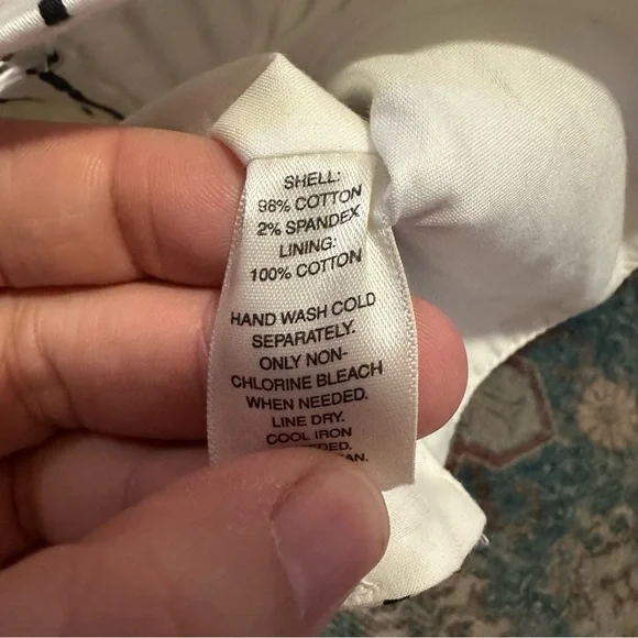 NWT White House Black Market halter top in white and black stripes size 0 - Picture 8 of 9